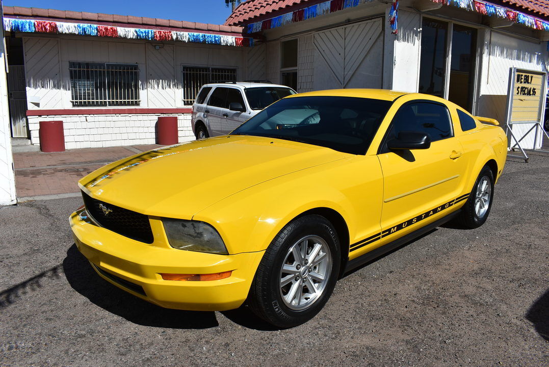 2006 Ford Mustang  - Dynamite Auto Sales